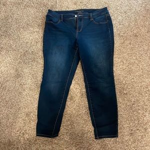 Maurice’s women’s skinny jeans | size 16W | great condition